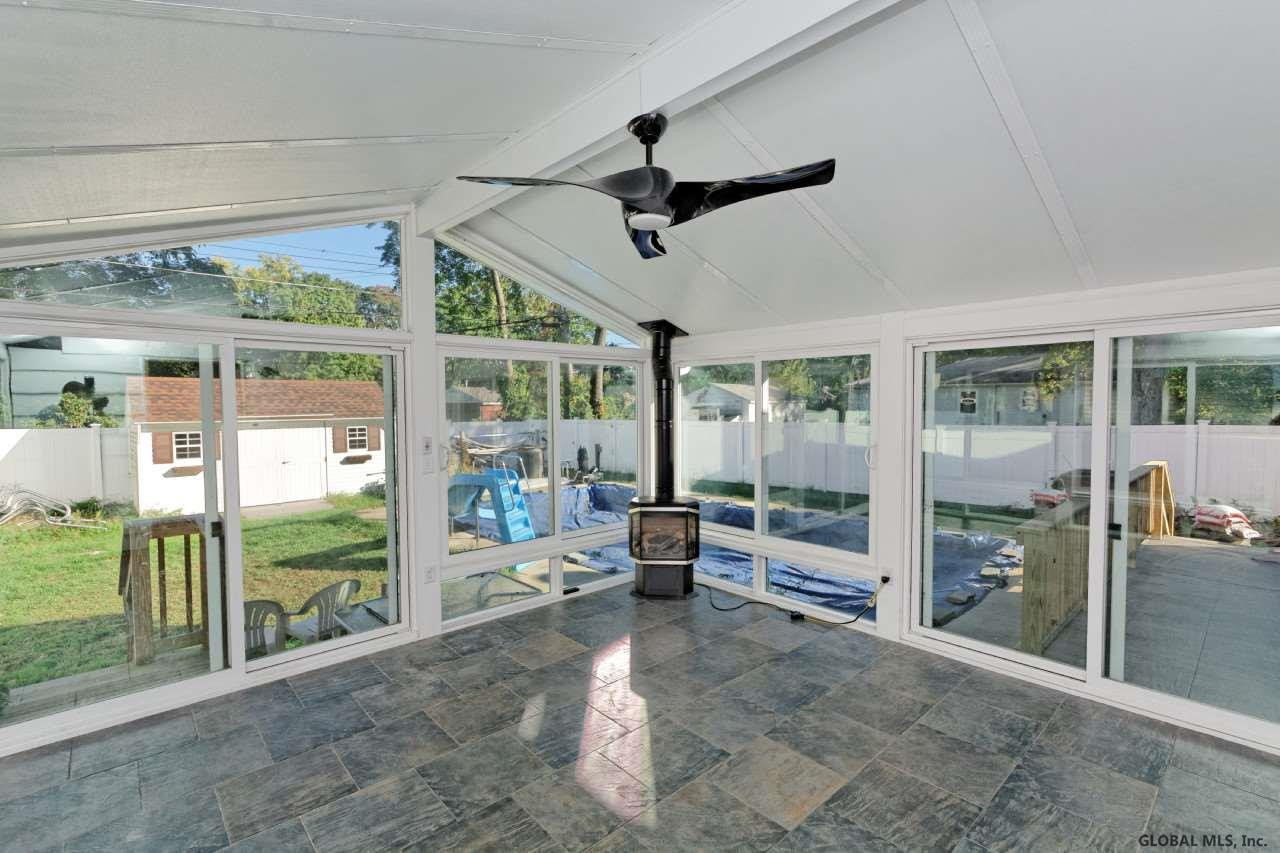 7 Maywood Road Bethlehem, NY 12054 - Photo 2 of 25 Photo 2