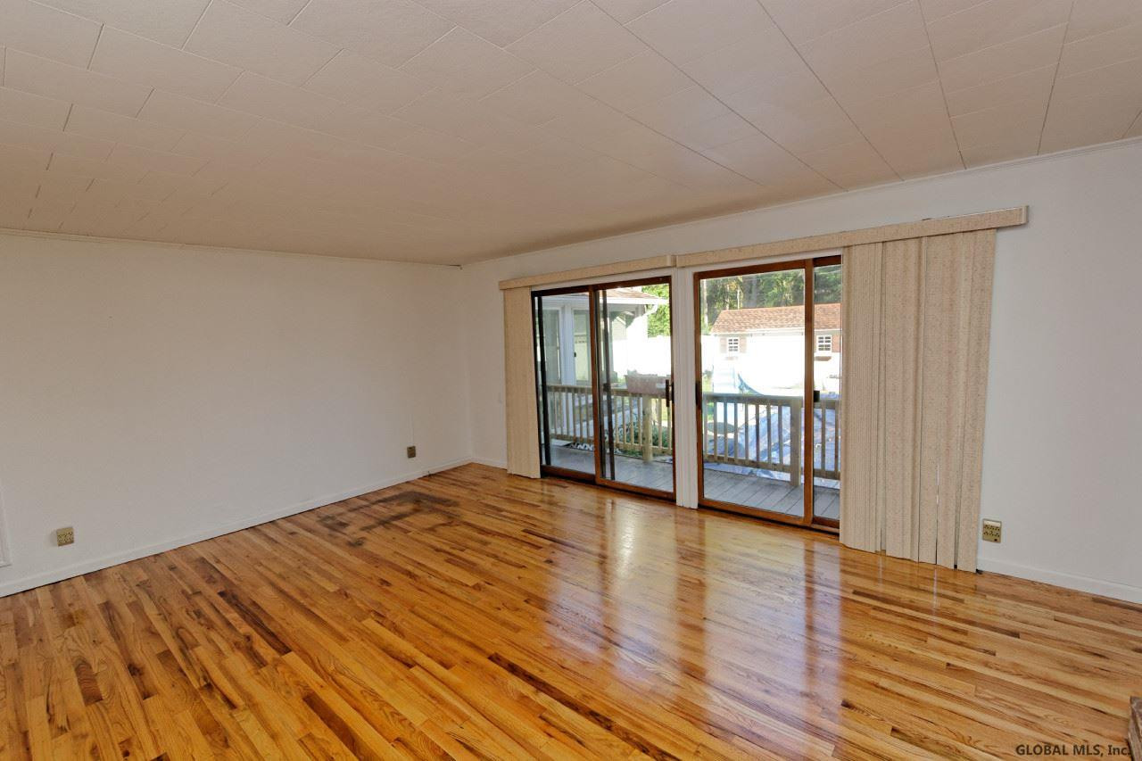 7 Maywood Road Bethlehem, NY 12054 - Photo 7 of 25 Photo 7