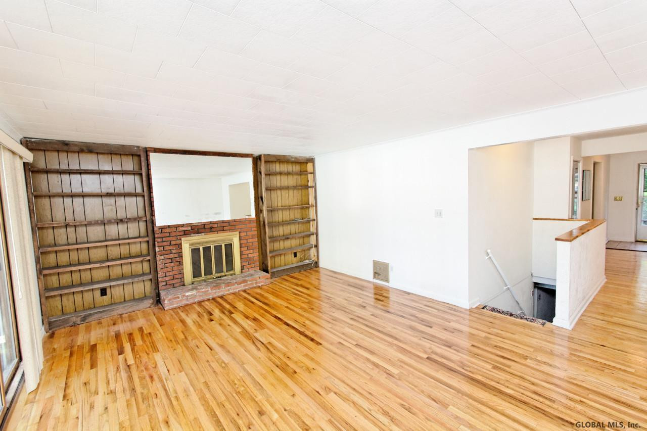 7 Maywood Road Bethlehem, NY 12054 - Photo 8 of 25 Photo 8