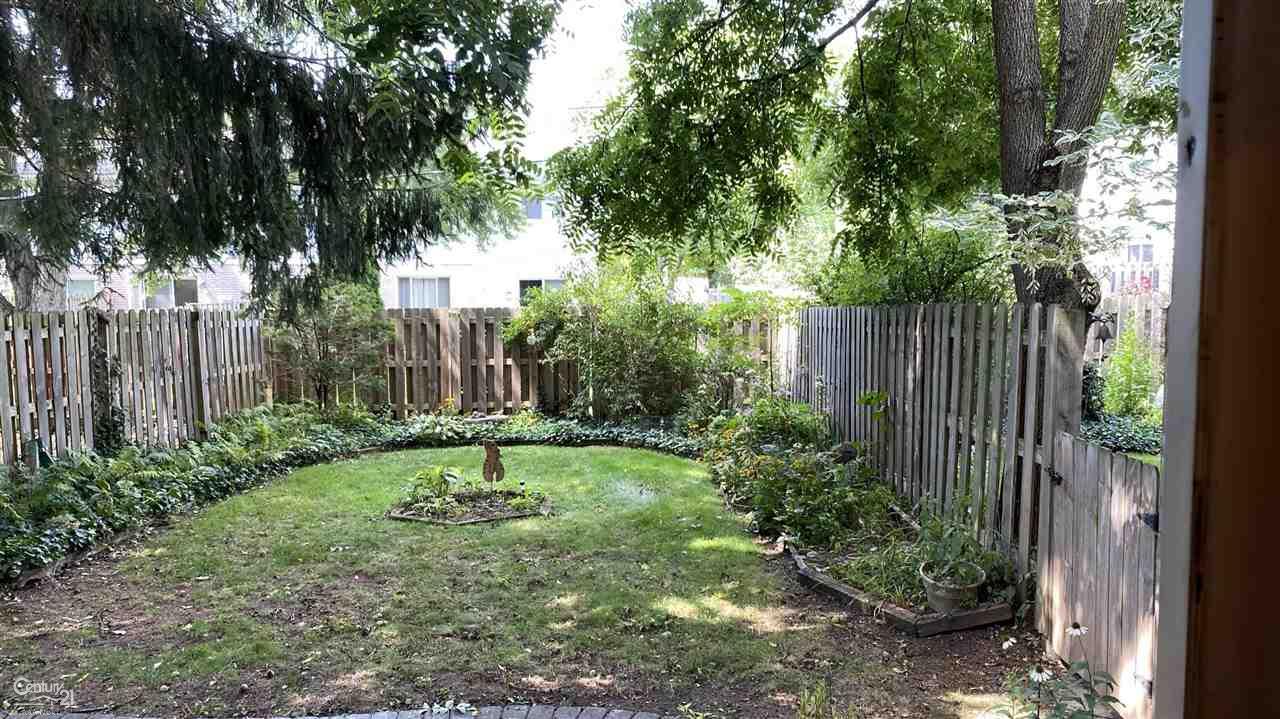 160 Stratford Lane Rochester Hills, MI 48309 - Photo 18 of 54