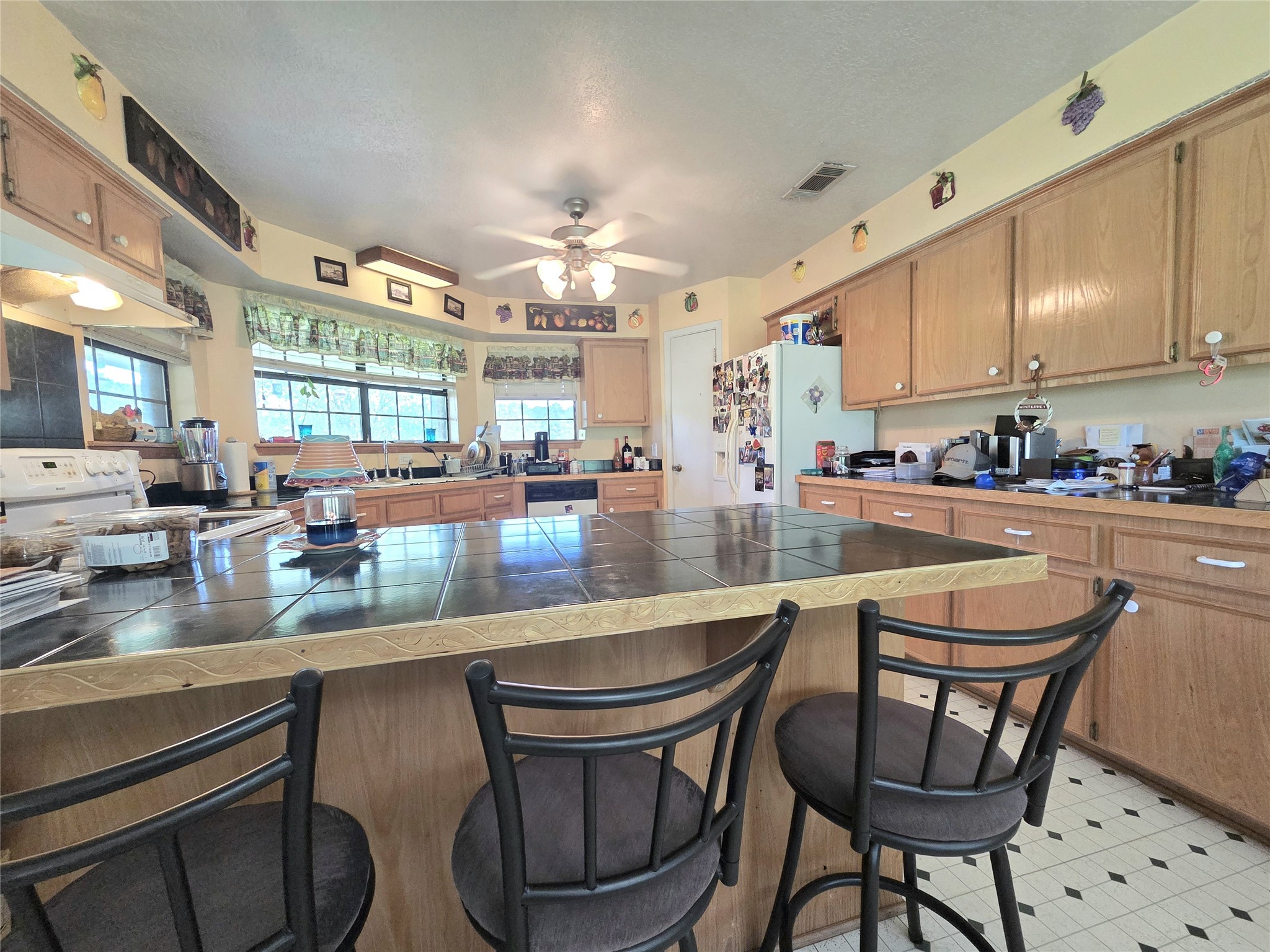 9703 Roda Drive Conroe, TX 77303 - Photo 6 of 35 Gallery Image 6