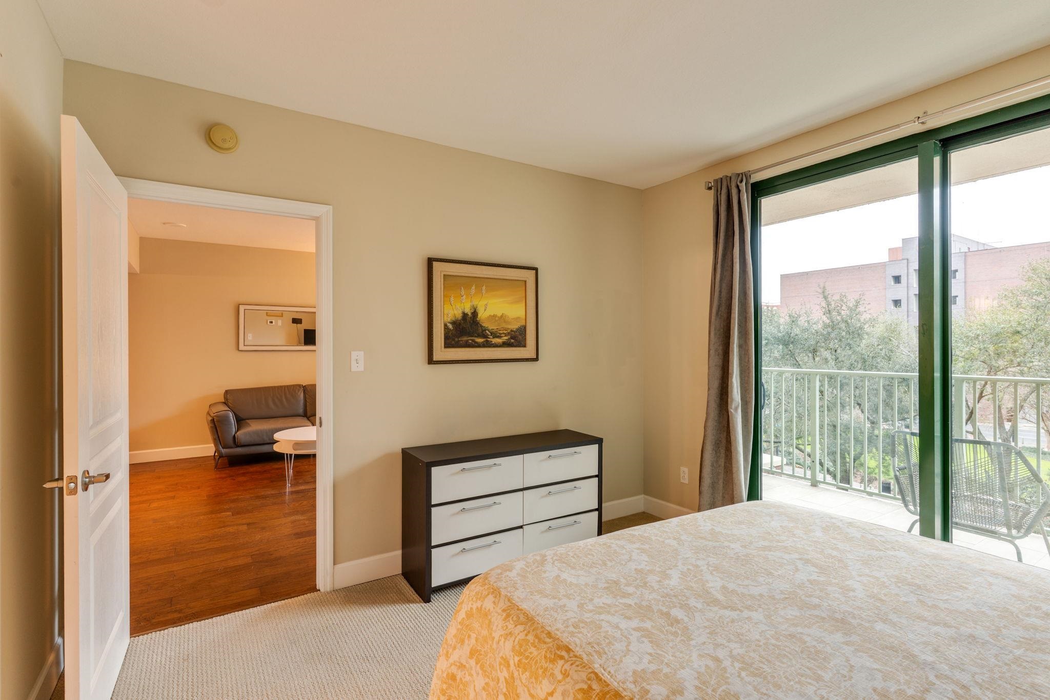 300 South Duval Street, Unit 604 Tallahassee, FL 32301 - Photo 12 of 29