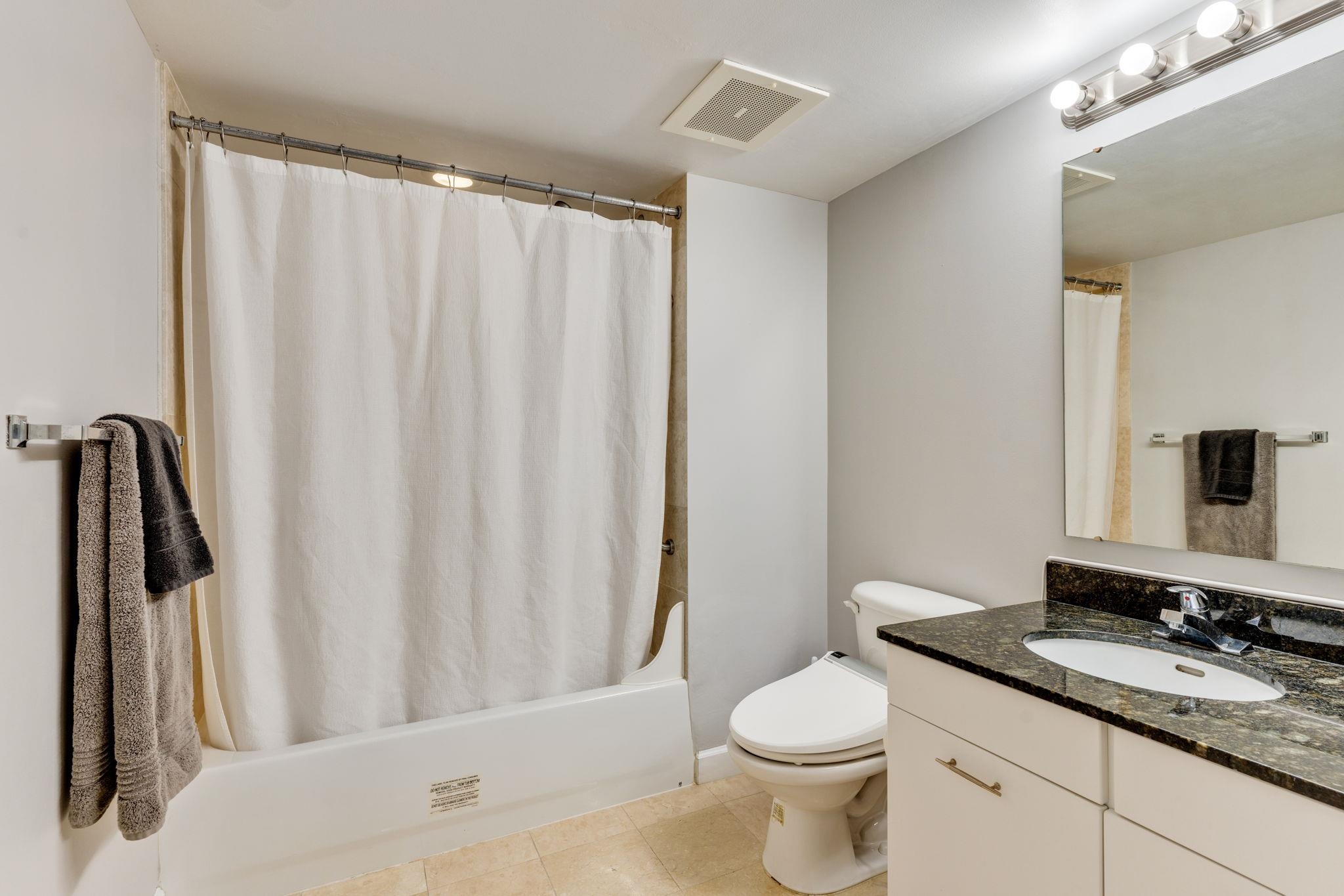 300 South Duval Street, Unit 604 Tallahassee, FL 32301 - Photo 16 of 29