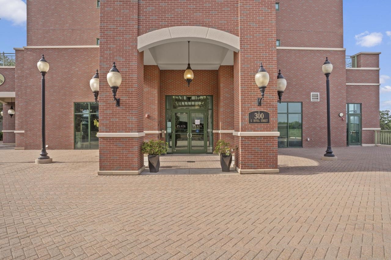 300 South Duval Street, Unit 604 Tallahassee, FL 32301 - Photo 26 of 29