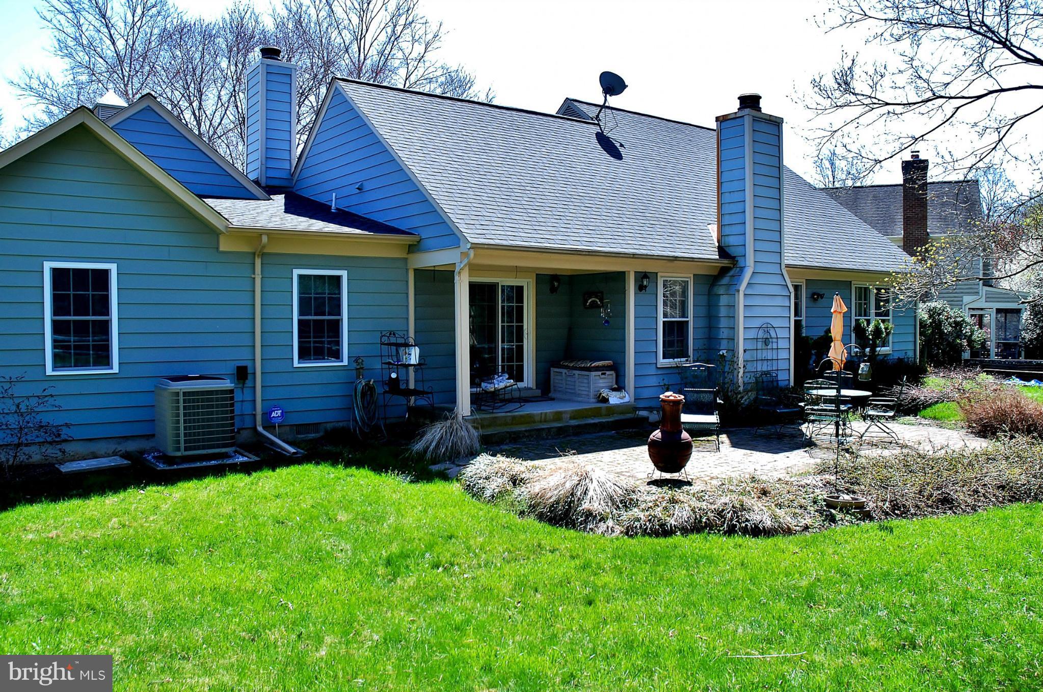 20649 Beaver Ridge Road Montgomery Village, MD 20886 - Photo 24 of 30 Exterior (Rear)