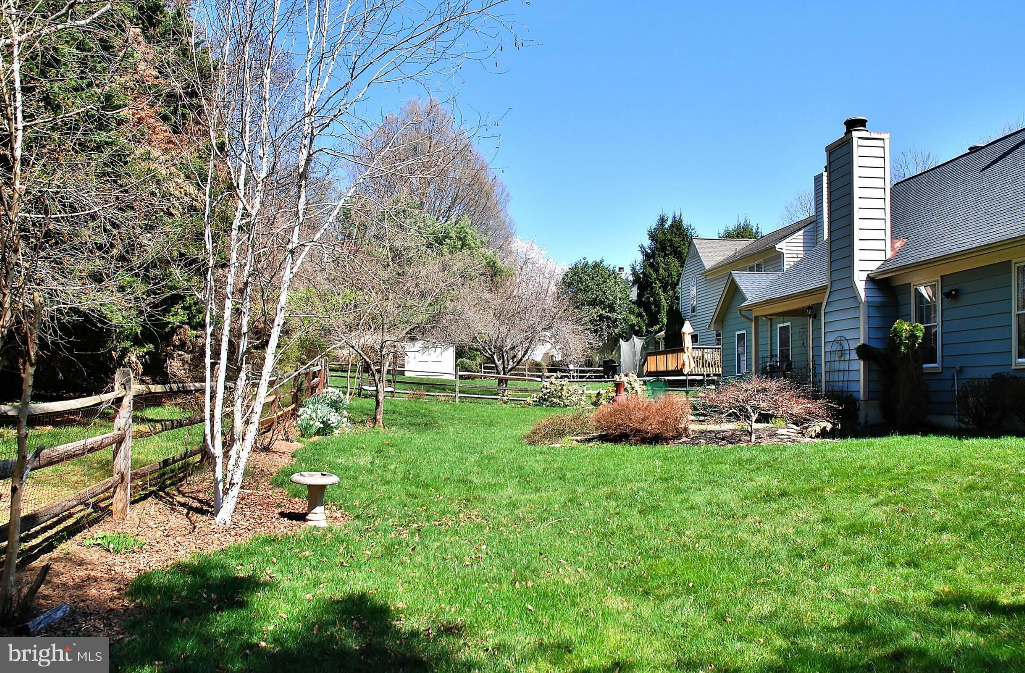 20649 Beaver Ridge Road Montgomery Village, MD 20886 - Photo 27 of 30 Exterior (Rear)