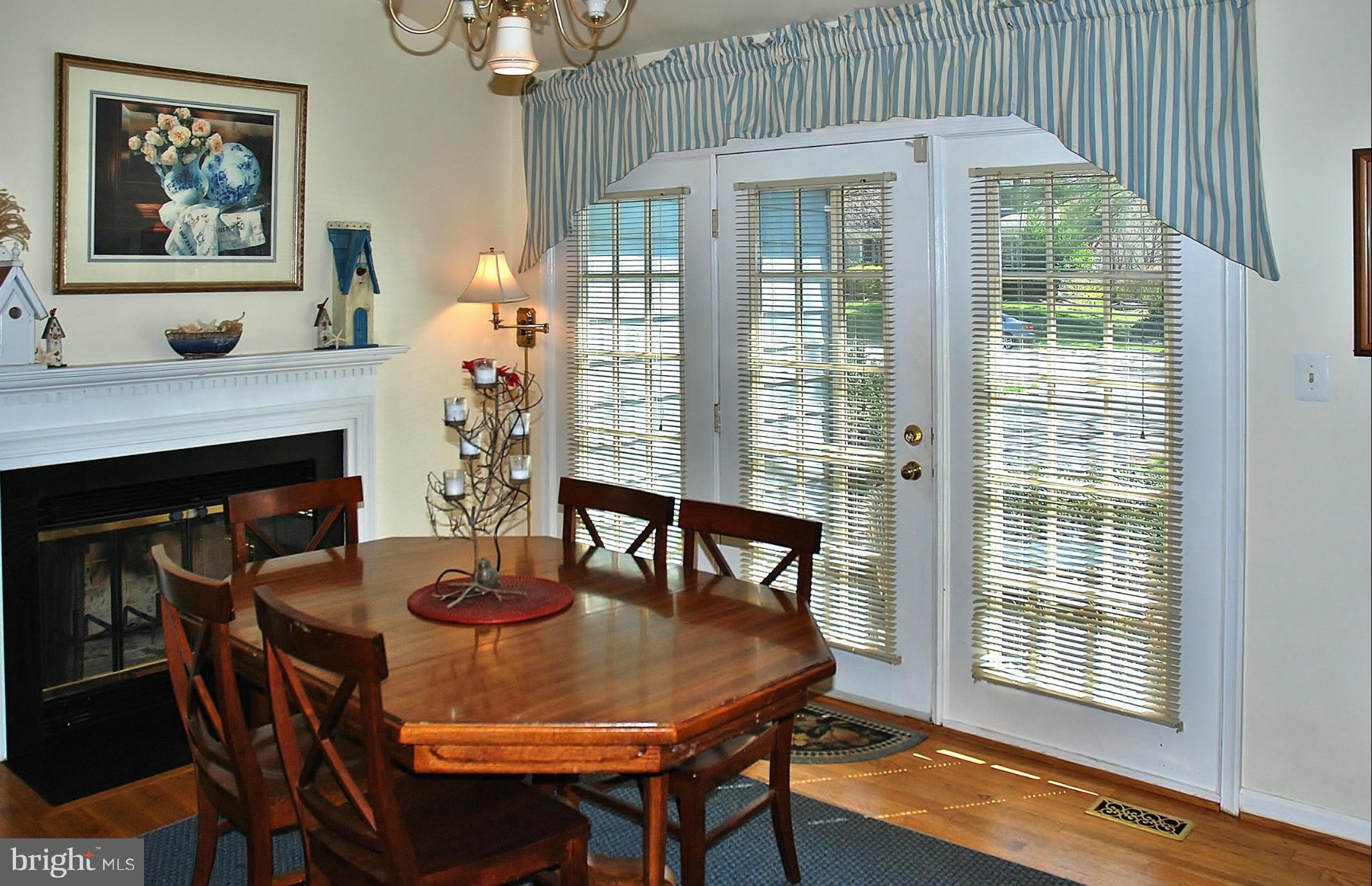 20649 Beaver Ridge Road Montgomery Village, MD 20886 - Photo 5 of 30 Dining Room