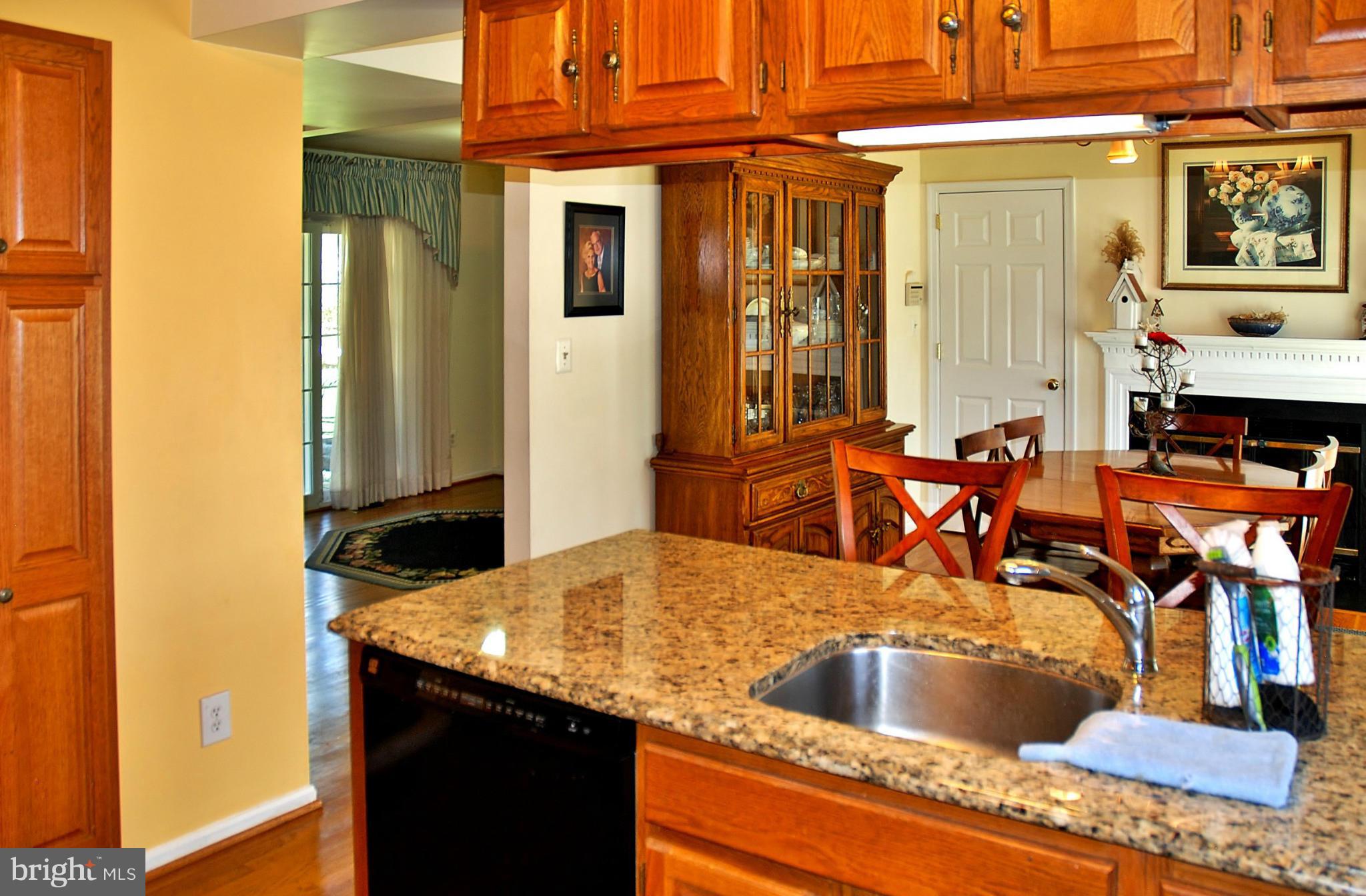20649 Beaver Ridge Road Montgomery Village, MD 20886 - Photo 7 of 30 Kitchen