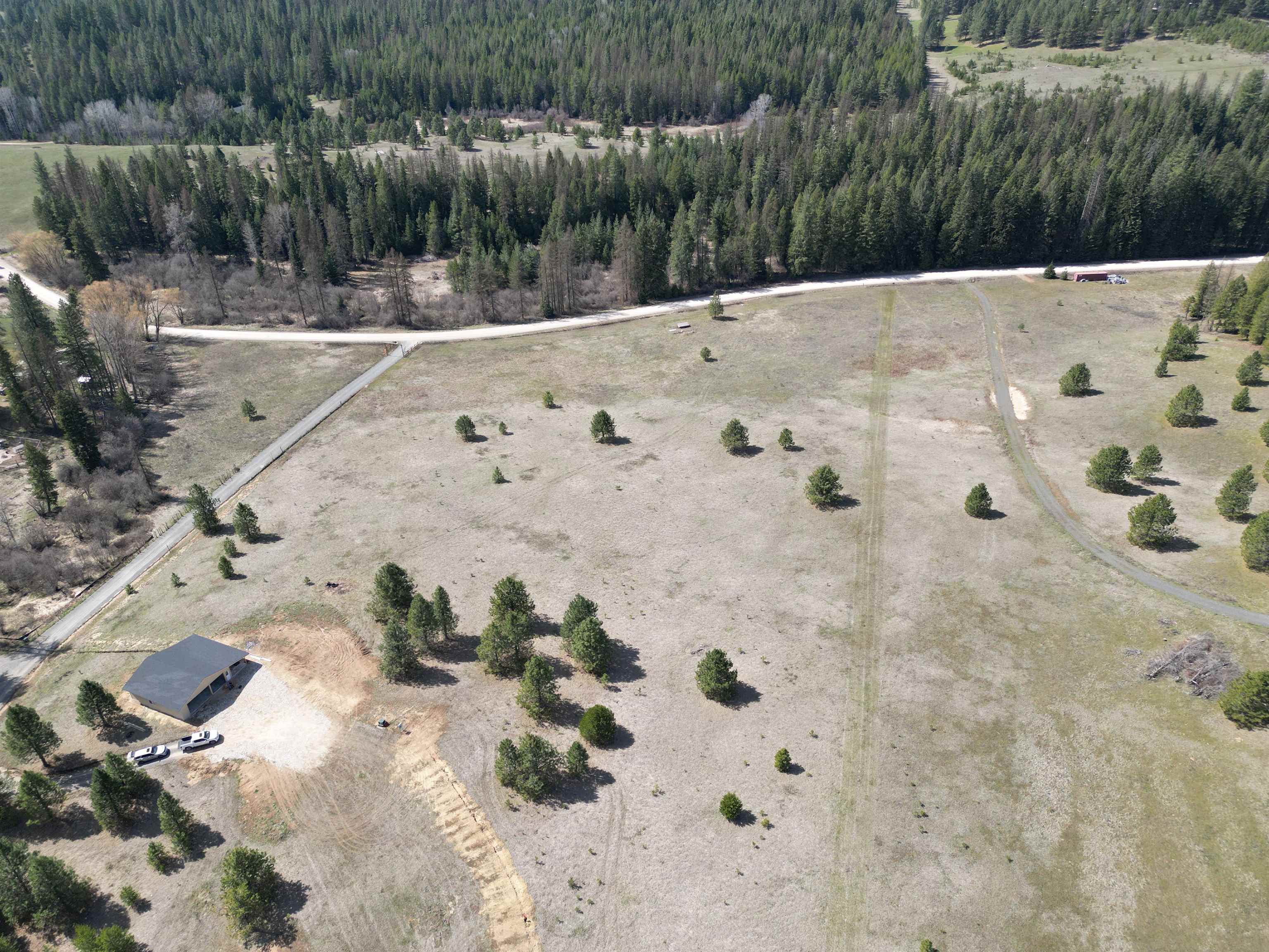 4435 Whittier Road Clayton, WA 99110 - Photo 6 of 8
