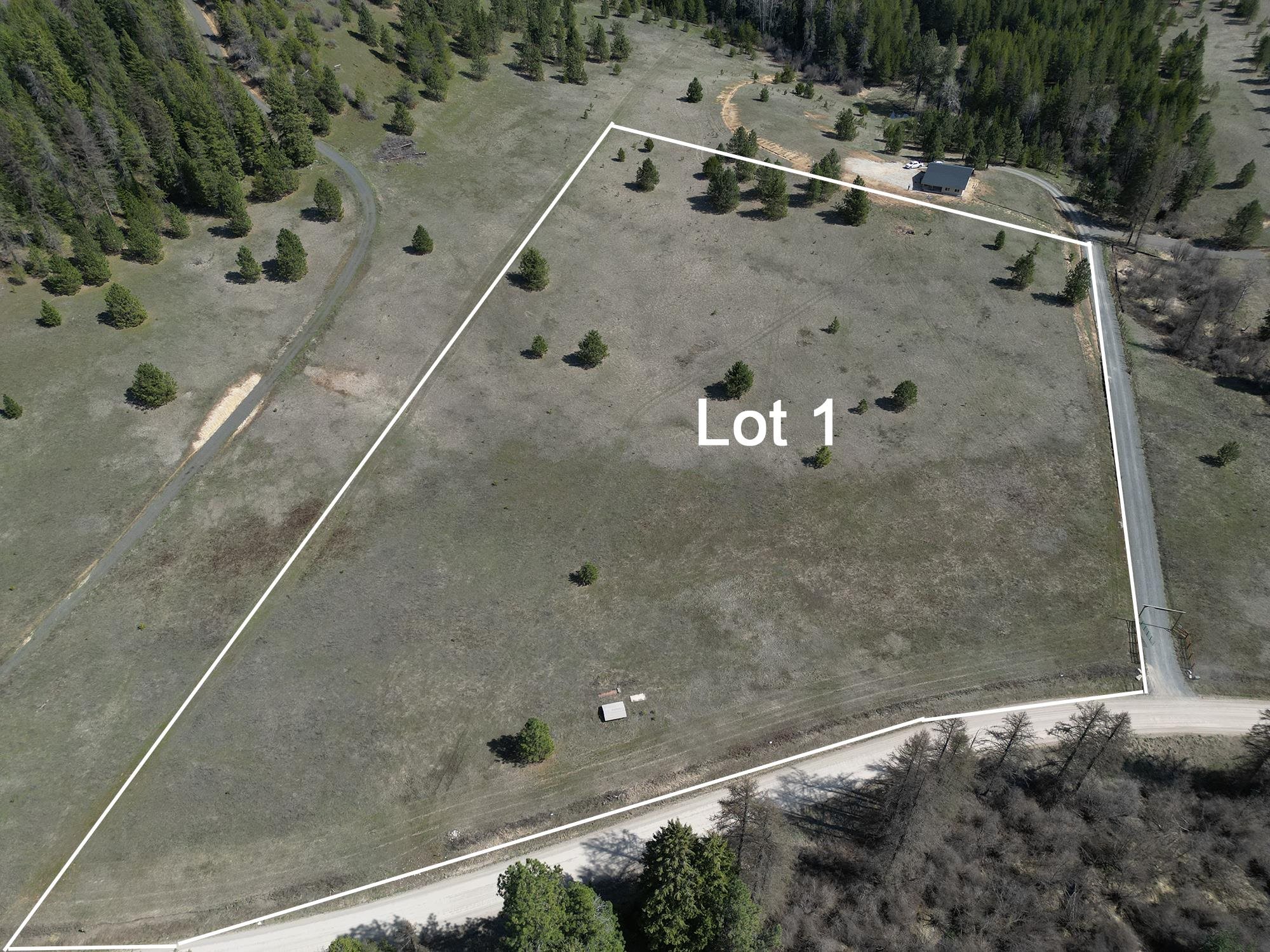 4435 Whittier Road Clayton, WA 99110 - Photo 7 of 8