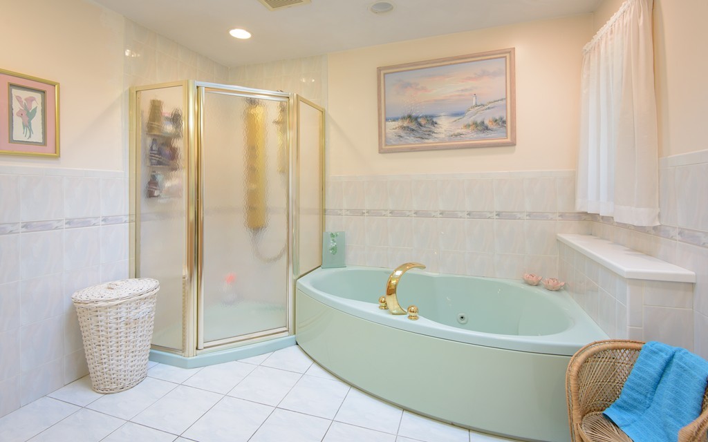 18 Arvidson Road Lynn, MA 01904 - Photo 13 of 26 Gallery Image 13