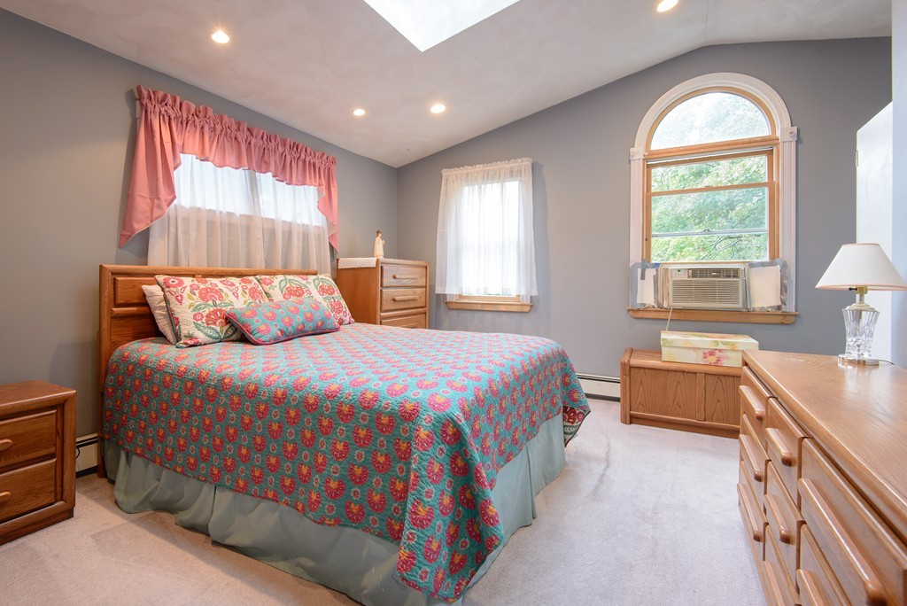 18 Arvidson Road Lynn, MA 01904 - Photo 15 of 26 Gallery Image 15