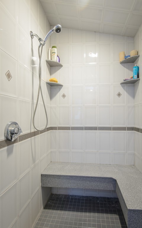 18 Arvidson Road Lynn, MA 01904 - Photo 17 of 26 Gallery Image 17