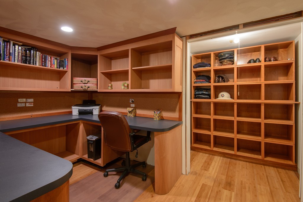 18 Arvidson Road Lynn, MA 01904 - Photo 20 of 26 Gallery Image 20