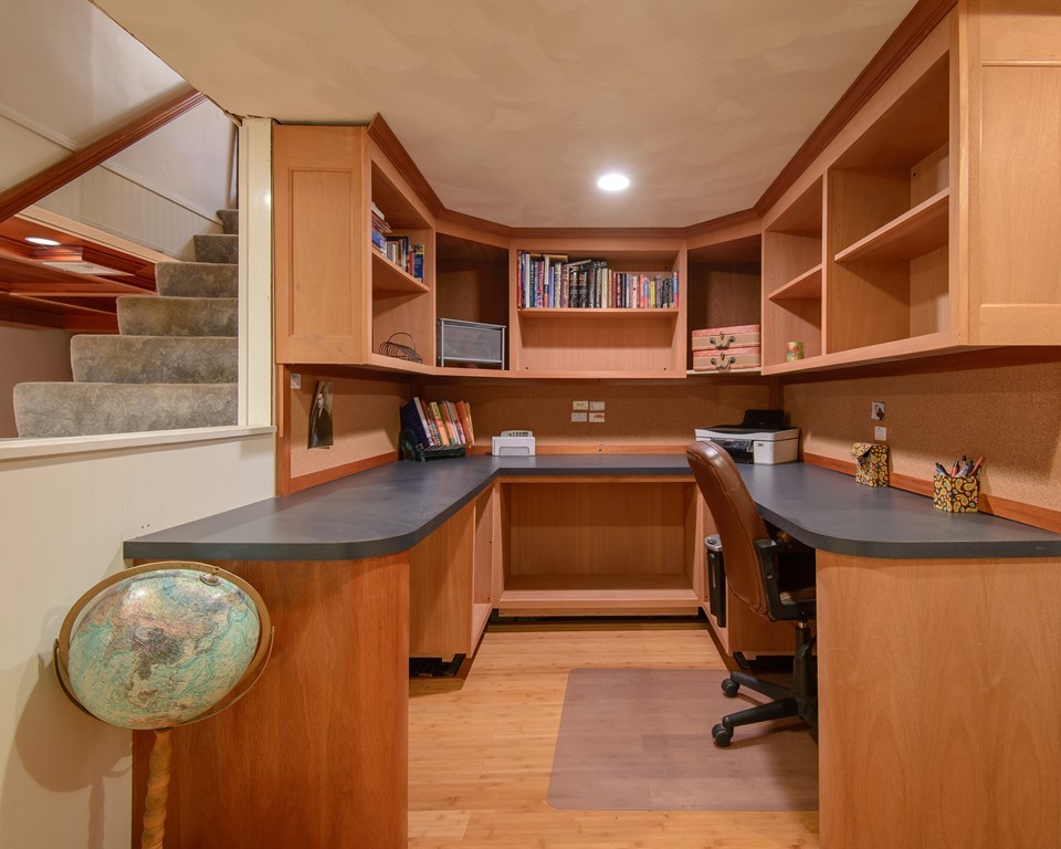 18 Arvidson Road Lynn, MA 01904 - Photo 21 of 26 Gallery Image 21