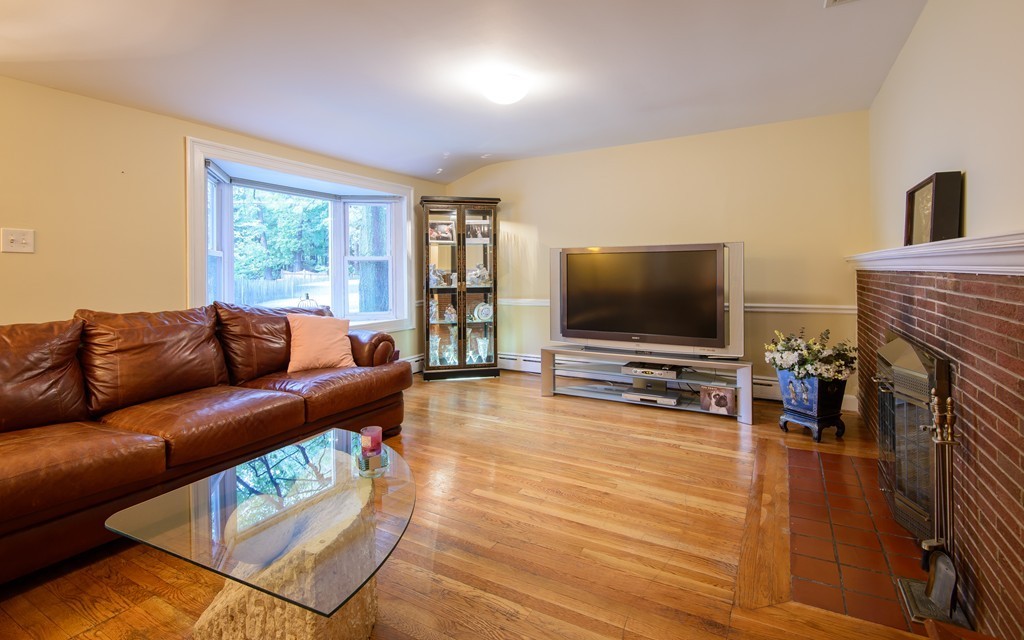 18 Arvidson Road Lynn, MA 01904 - Photo 9 of 26 Gallery Image 9