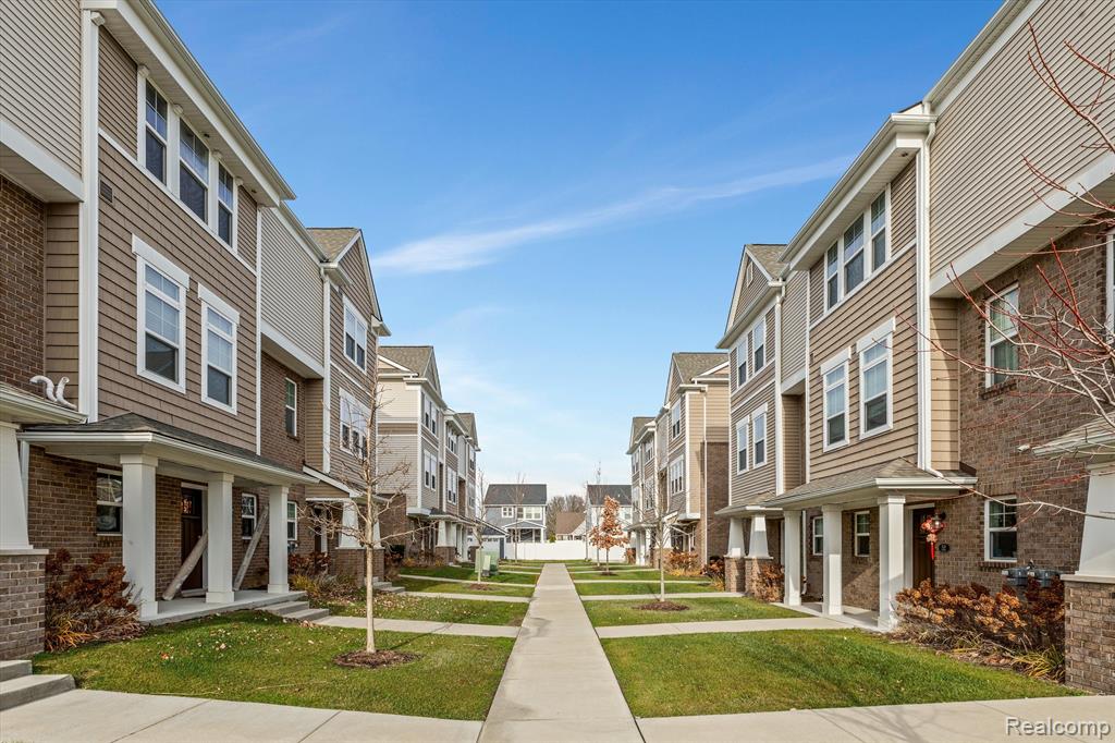 2500 Normandy Road, Unit 49 Royal Oak, MI 48073 - Photo 24 of 26