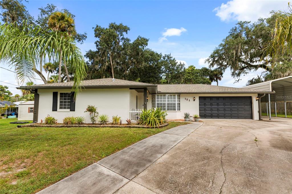 121 Oak Ridge Avenue Edgewater, FL 32132 - Photo 1 of 45 Gallery Image 1