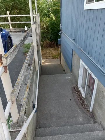 $325,000 | 635 Southwest James Place, Pullman, WA 99163