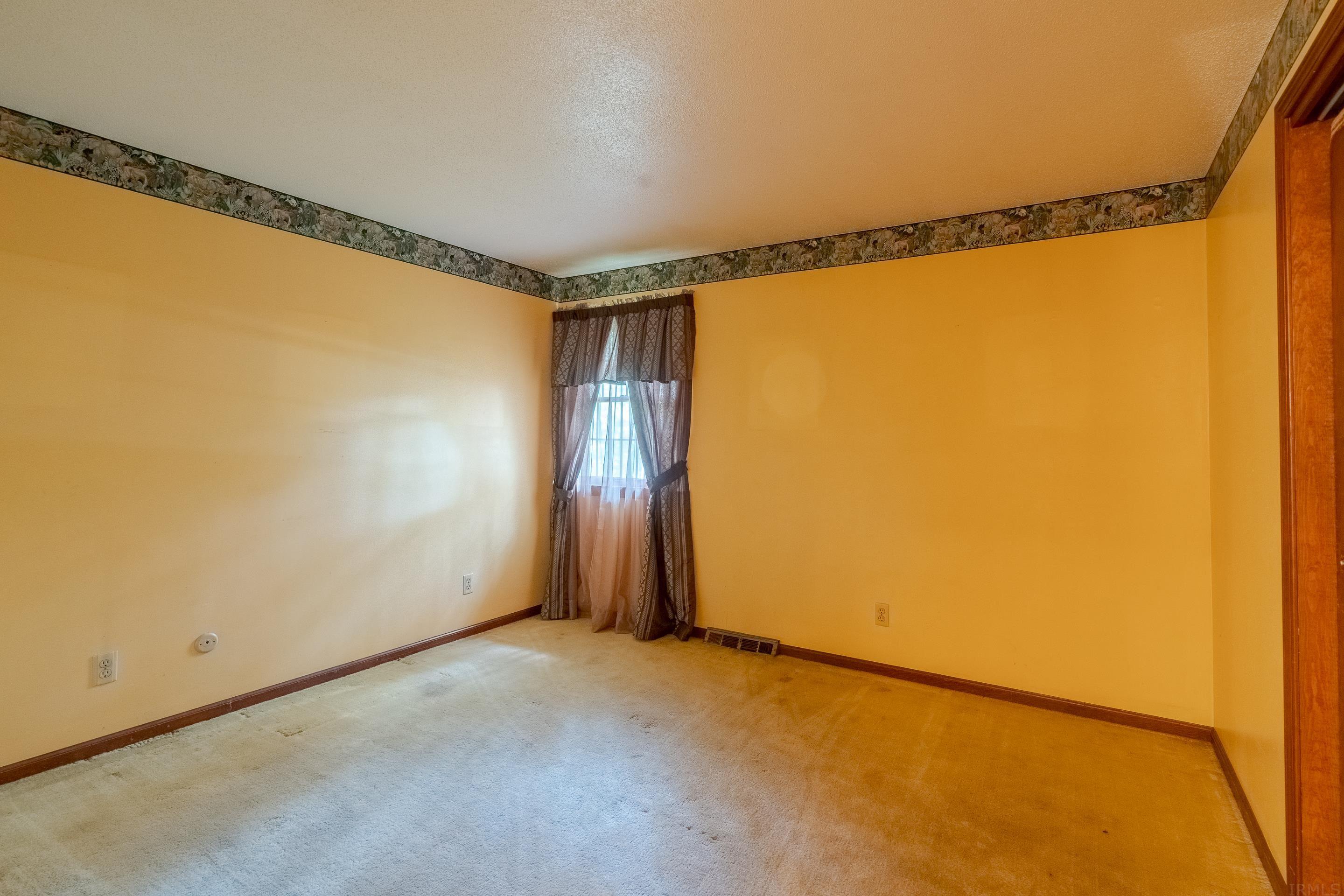 6188 Ferstel Road Newburgh, IN 47630 - Photo 17 of 36 Gallery Image 17