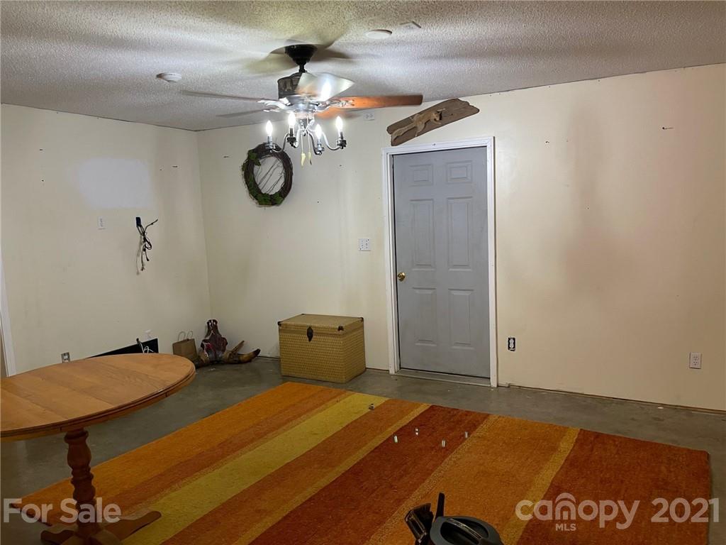 560 Robinhood Road Maiden, NC 28650 - Photo 11 of 16 Gallery Image 11