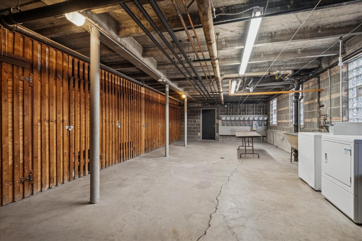 2258 Sherman Avenue, Unit 1 Evanston, IL 60201 - Photo 15 of 20