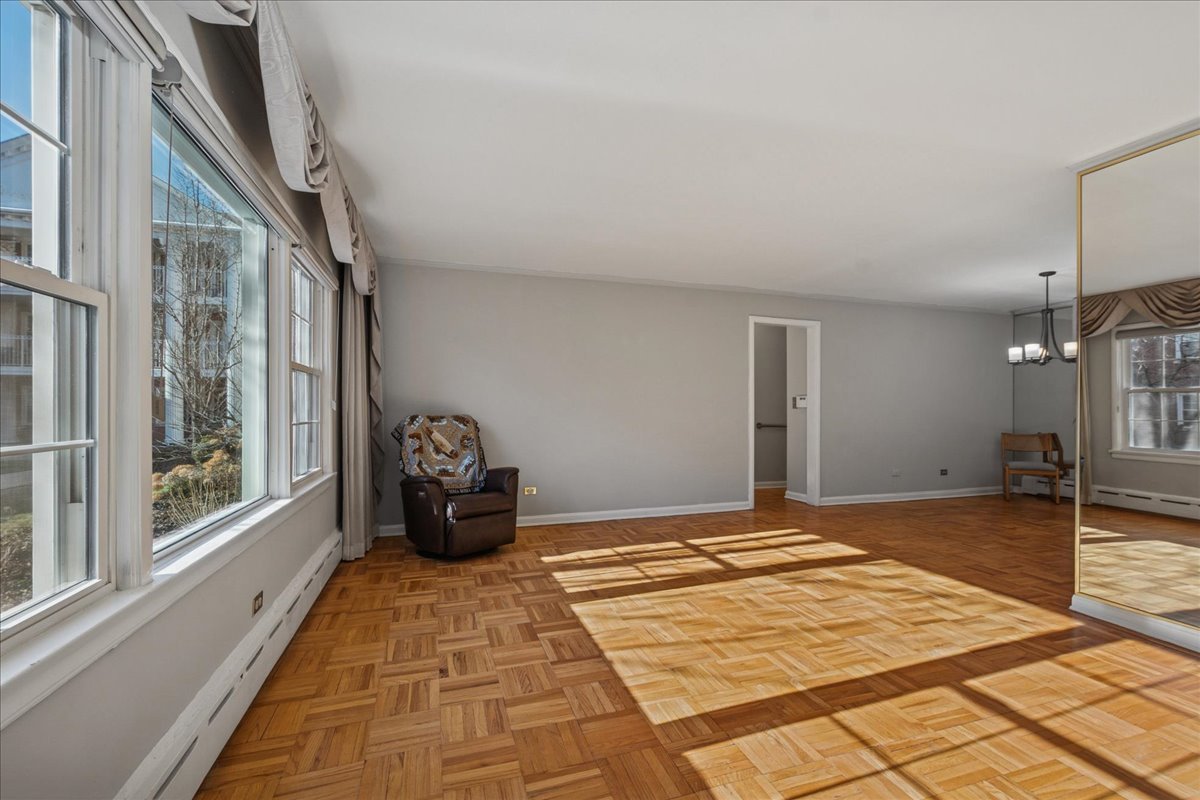 2258 Sherman Avenue, Unit 1 Evanston, IL 60201 - Photo 3 of 20