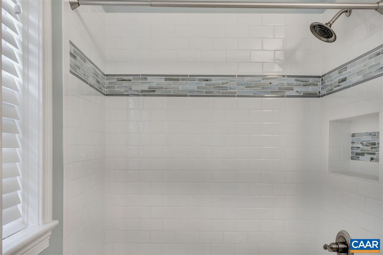 442 Rio Road West Charlottesville, VA 22901 - Photo 31 of 48 a bathroom with a shower