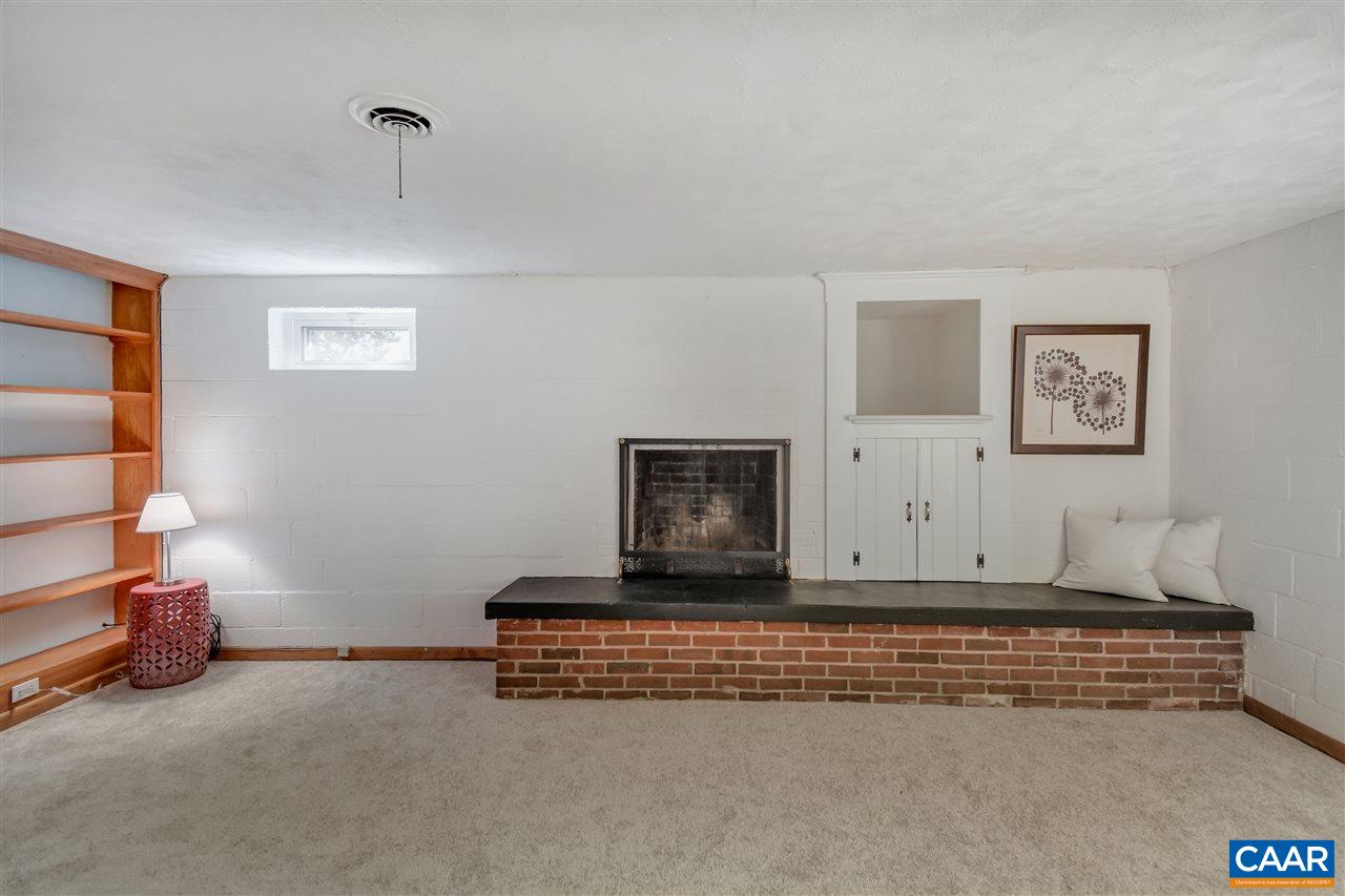 442 Rio Road West Charlottesville, VA 22901 - Photo 33 of 48