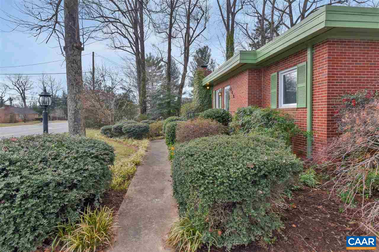 442 Rio Road West Charlottesville, VA 22901 - Photo 4 of 48 a view of a pathway with a house