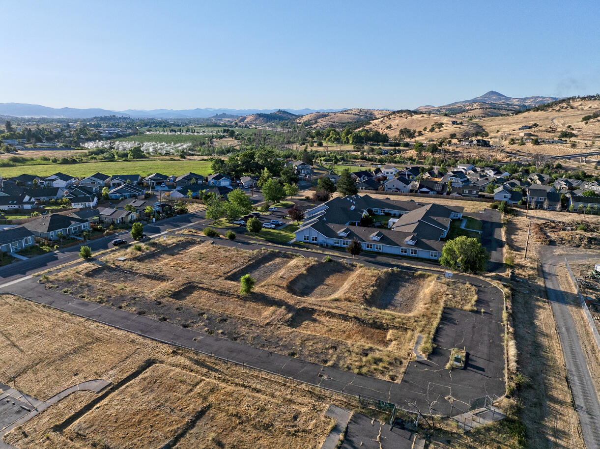 Suncrest Road Talent, OR 97540 - Photo 13 of 22 DJI_20250719194539_0365_D copy