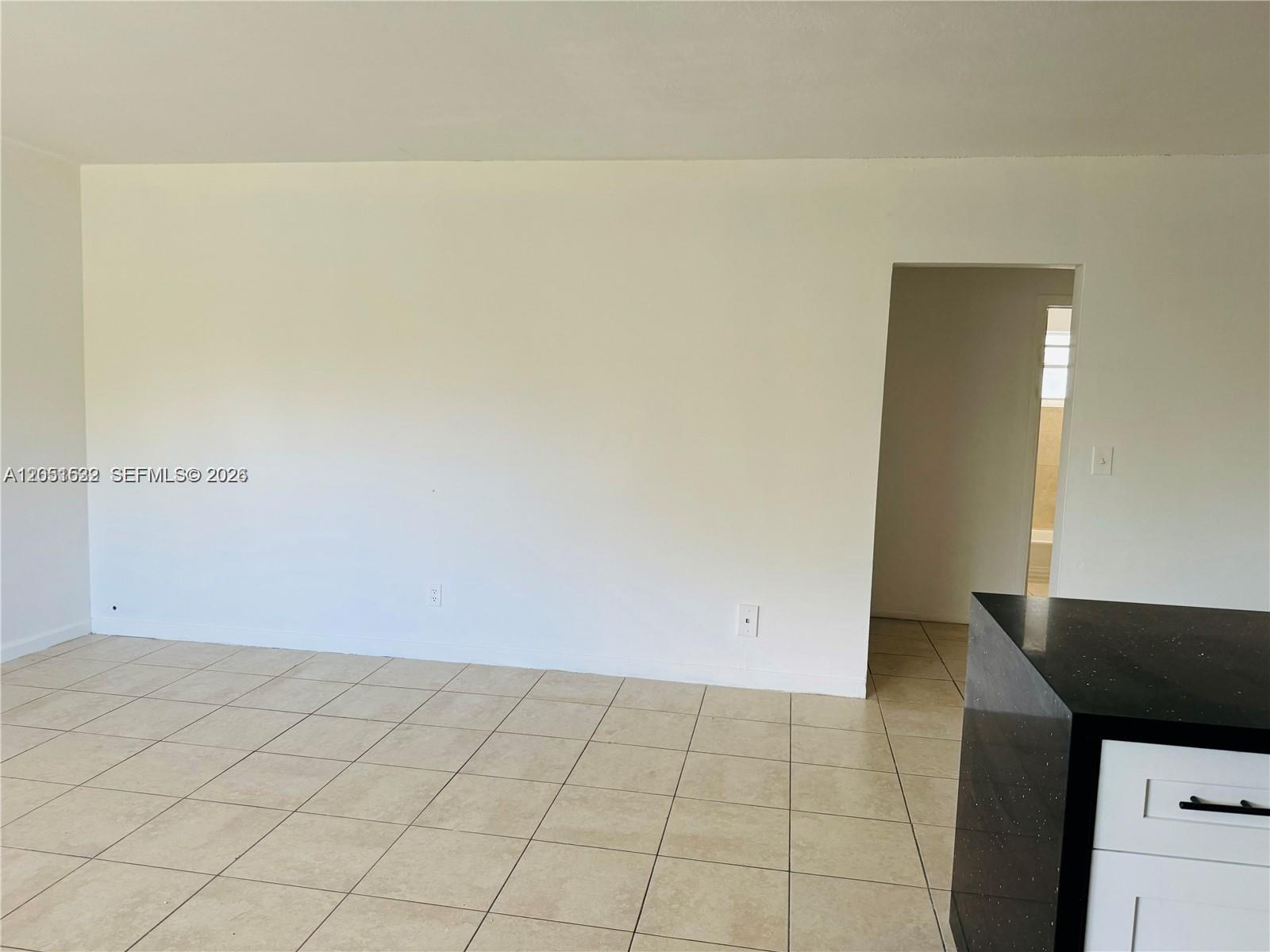 1755 Northeast 116th Road, Unit 17 North Miami, FL 33181 - Photo 18 of 19
