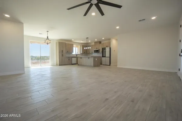 $520,000 | 30530 North 234th Avenue, Wittmann, AZ 85361