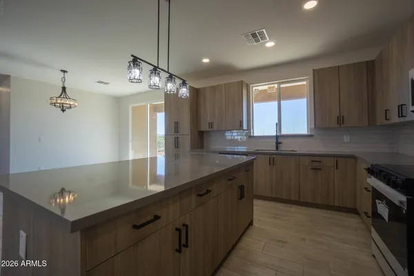 $520,000 | 30530 North 234th Avenue, Wittmann, AZ 85361