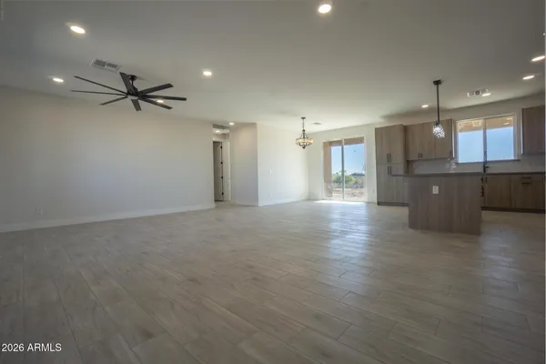 $520,000 | 30530 North 234th Avenue, Wittmann, AZ 85361