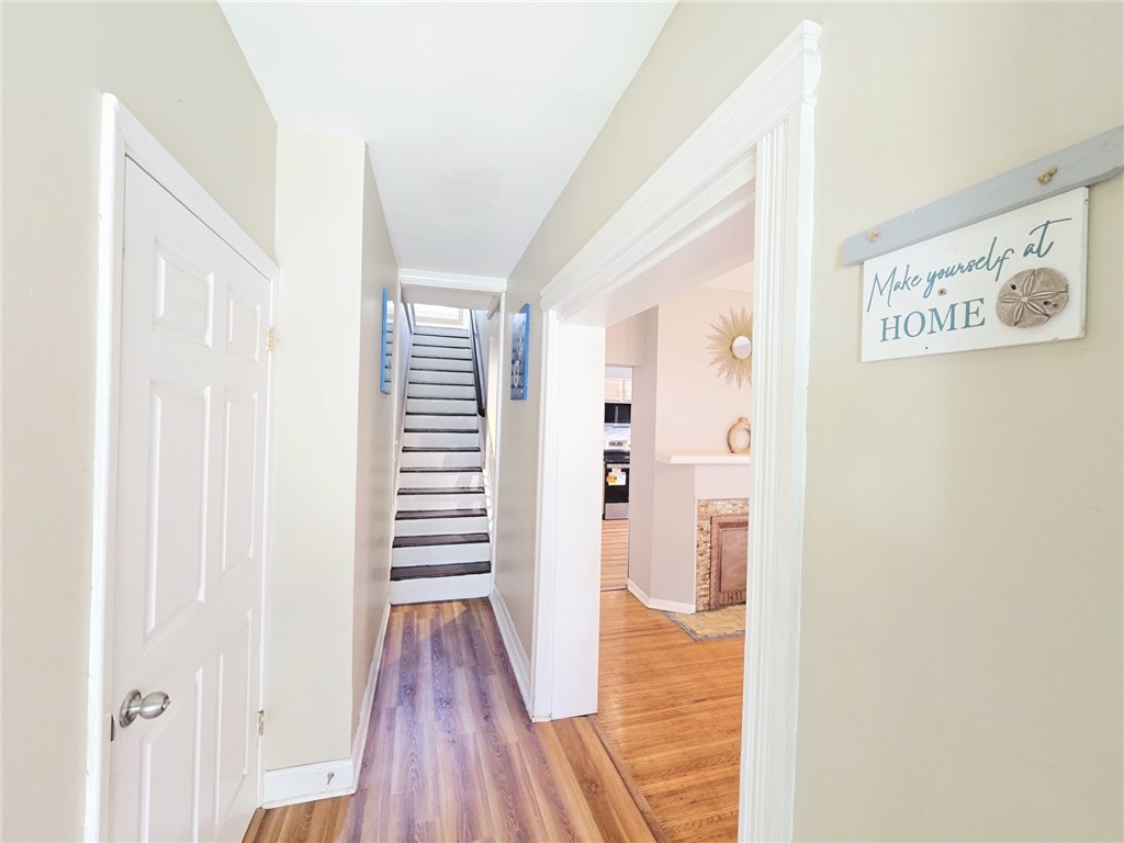 534 South Goodman Street Rochester, NY 14607 - Photo 3 of 40