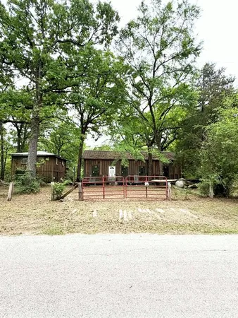 $92,000 | 905 Tupuna Drive, Tool, TX 75143
