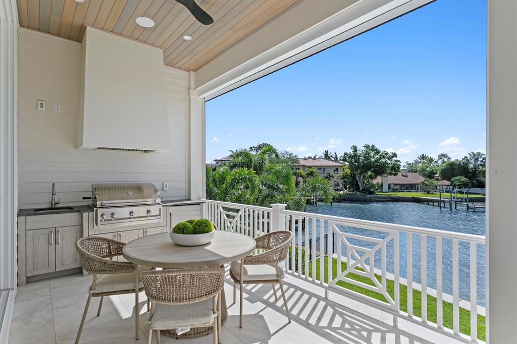 16 Sandpiper Road Tampa, FL 33609 - Photo 15 of 65