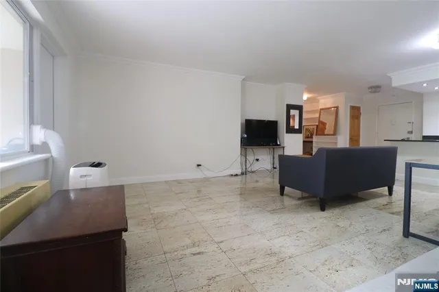 $280,000 | 1203 River Road, Unit 1G, Edgewater, NJ 07020