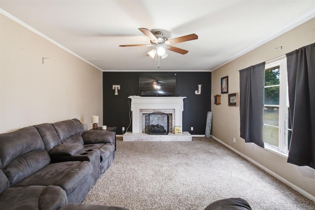 456 Alexander Road Stephenville, TX 76401 - Photo 3 of 24
