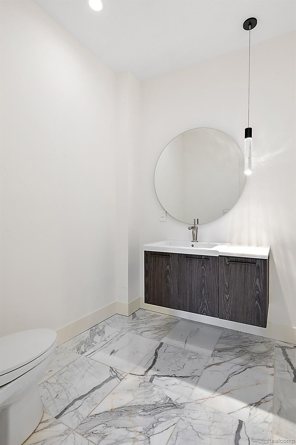 6300 Norham Road Bloomfield Hills, MI 48301 - Photo 34 of 50 Gallery Image 34