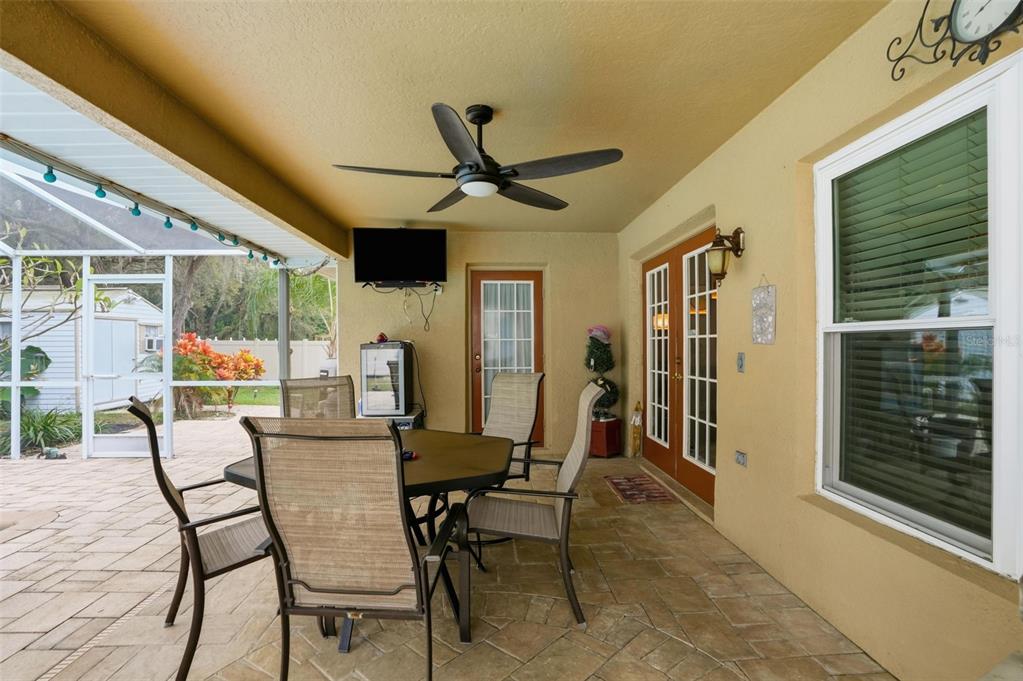 204 Planter Road Spring Hill, FL 34606 - Photo 38 of 45 a dining room with furniture and window