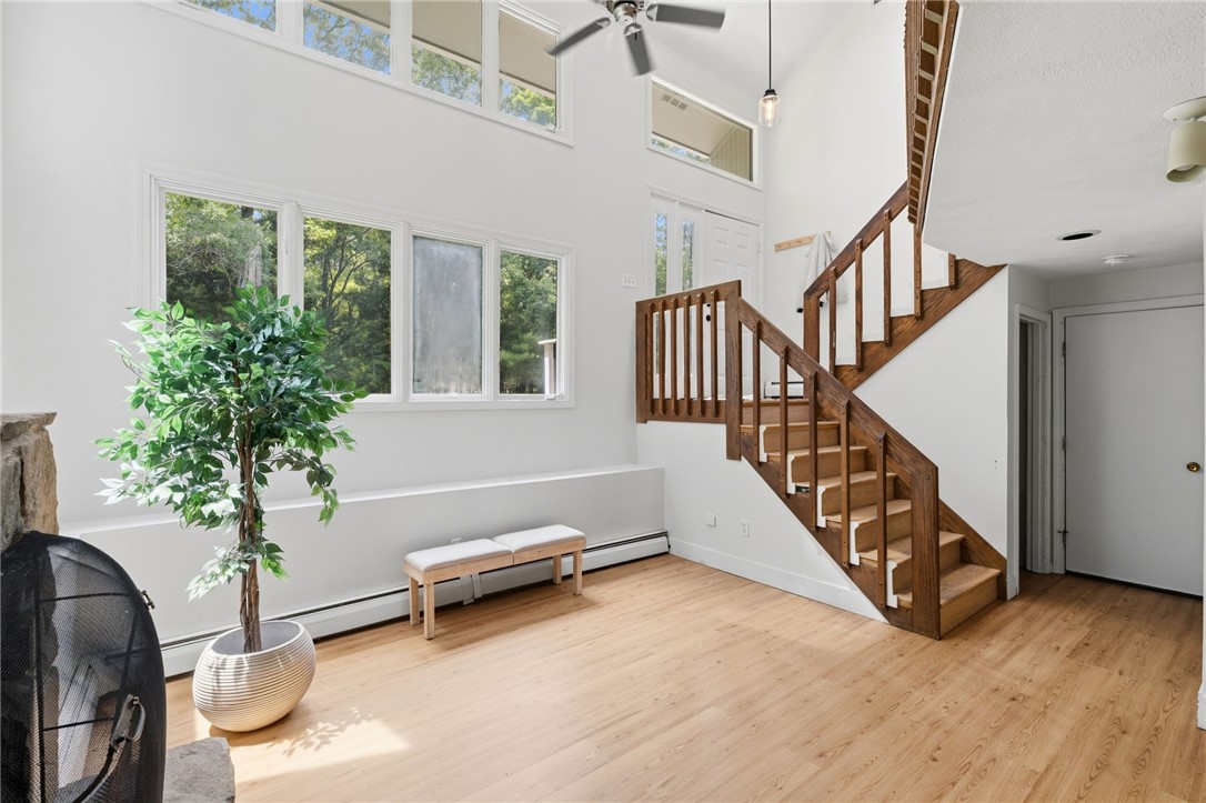768 Weaver Hill Road Coventry, RI 02816 - Photo 33 of 37