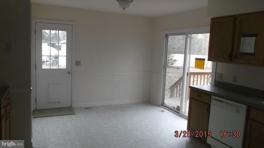 10479 Skipjack Road Chestertown, MD 21620 - Photo 4 of 10 Dining Room