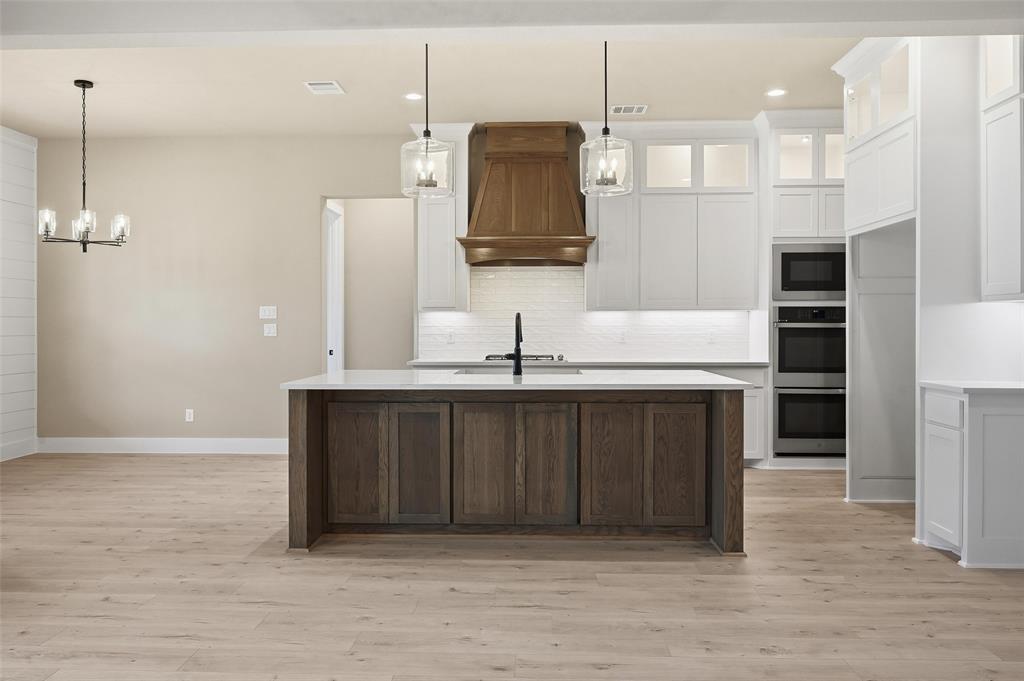 1053 Llano Way Poolville, TX 76487 - Photo 12 of 40