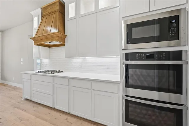 $539,900 | 1053 Llano Way, Poolville, TX 76487