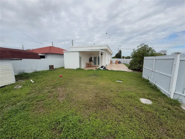 $430,000 | 12202 Southwest 216th Street, Miami, FL 33170