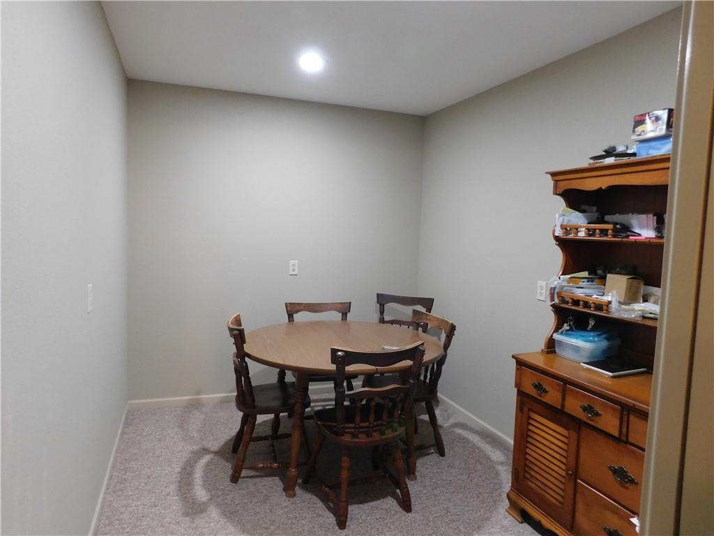 186 Northeast 901p Road Clinton, MO 64735 - Photo 42 of 87 Gallery Image 42
