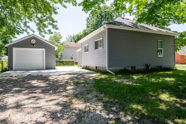 $269,900 | 308 North Elm Street, Three Oaks, MI 49128