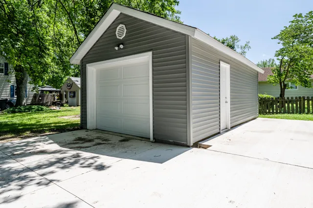 $269,900 | 308 North Elm Street, Three Oaks, MI 49128